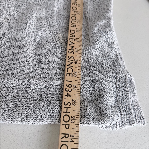 TNA Women's V-Neck Gray Sweater - Picture 6 of 12